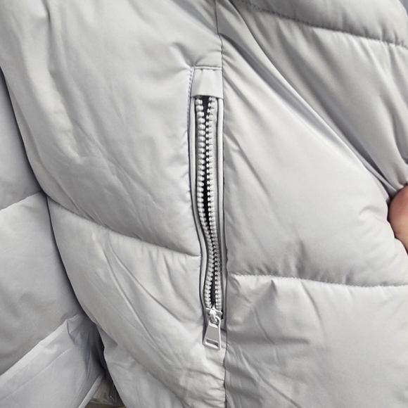 Calvin Klein puffy jacket - Picture 2 of 7